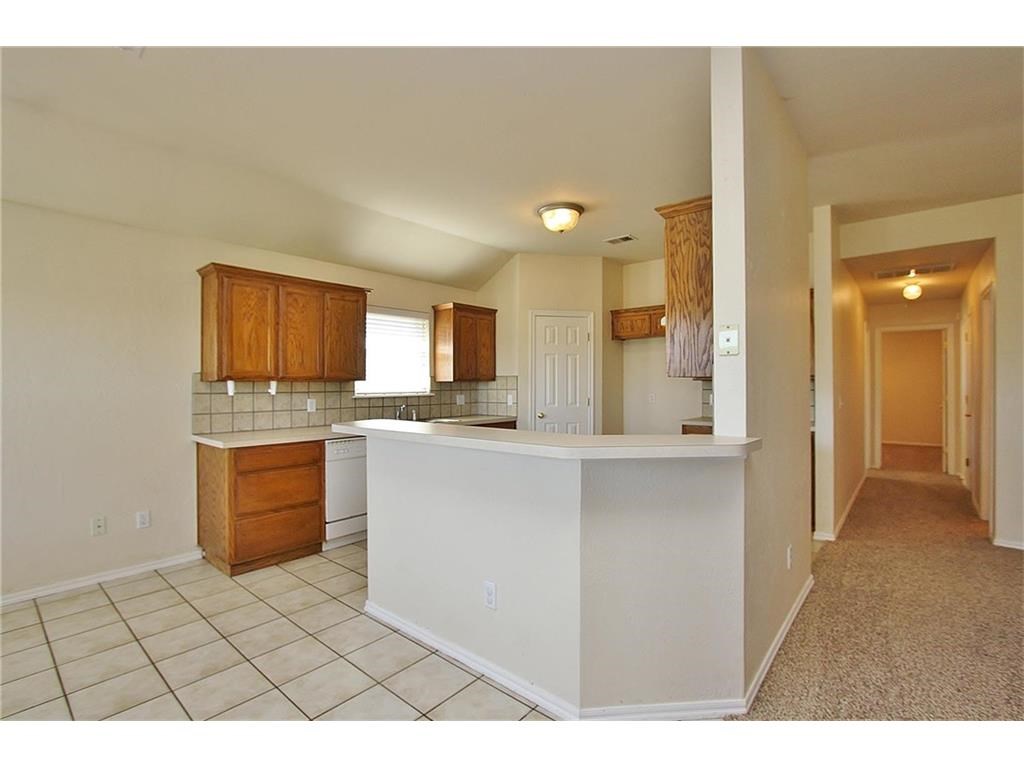 732 Elder, Mustang, OK 73064 photo 10