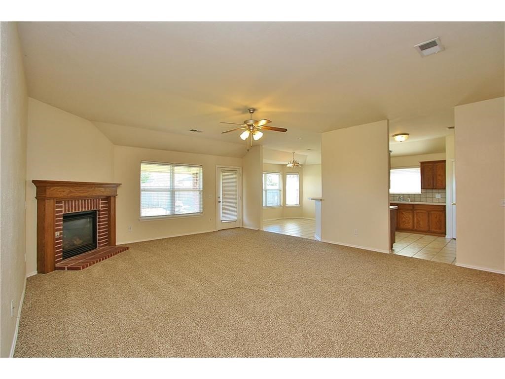 732 Elder, Mustang, OK 73064 photo 3