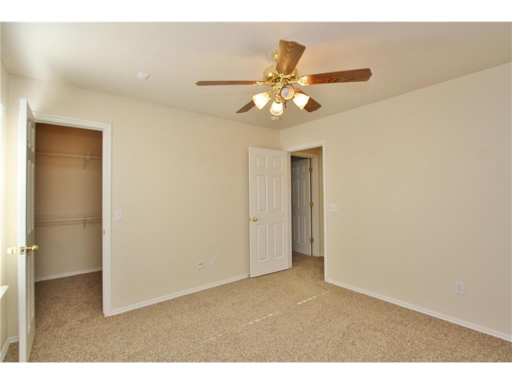 732 Elder, Mustang, OK 73064 photo 32