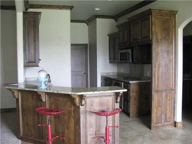 283 Hillside Dr, Harrah, OK 73045 photo 9