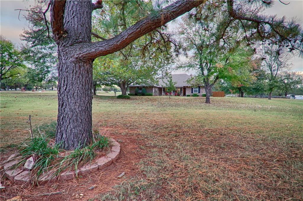 2263 Berryvine Rd, Tuttle, OK 73089 photo 3