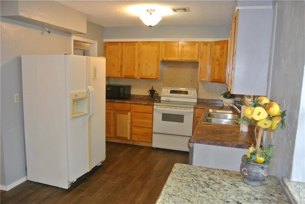 208 Gath Cir, Tuttle, OK 73089 photo 11