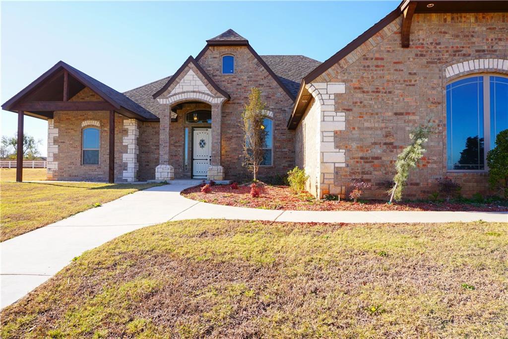 605 Arrowhead, Tuttle, OK 73089 photo 1