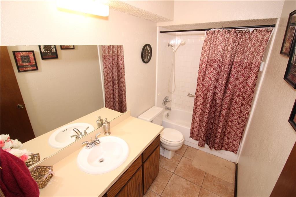 Undisclosed, Harrah, OK 73045 photo 17