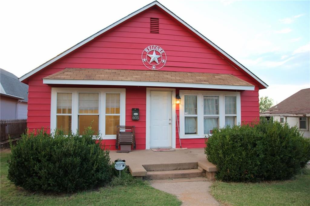 605 Lee St, Altus, OK 73521 photo 1