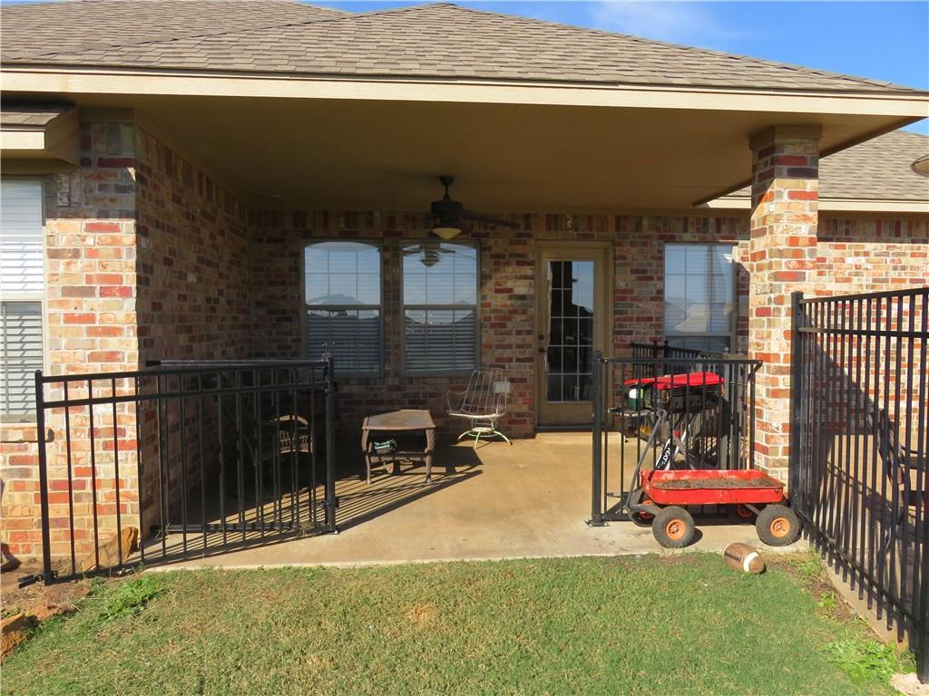 804 Candace, Altus, OK 73521 photo 35
