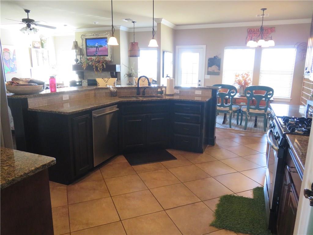 804 Candace, Altus, OK 73521 photo 12