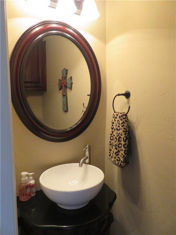804 Candace, Altus, OK 73521 photo 23