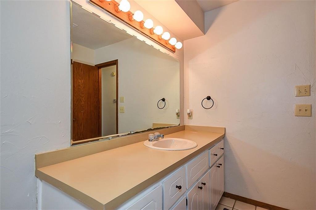 2303 Regis Ct, Norman, OK 73071 photo 20