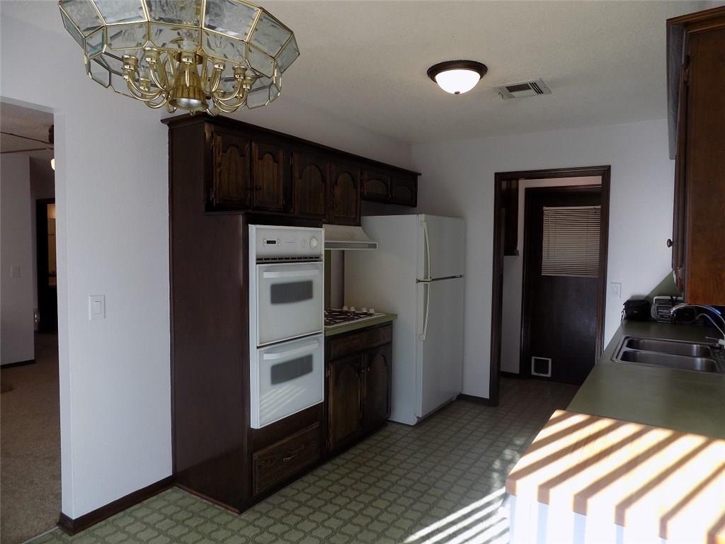 1009 E Willow, Yukon, OK 73099 photo 7