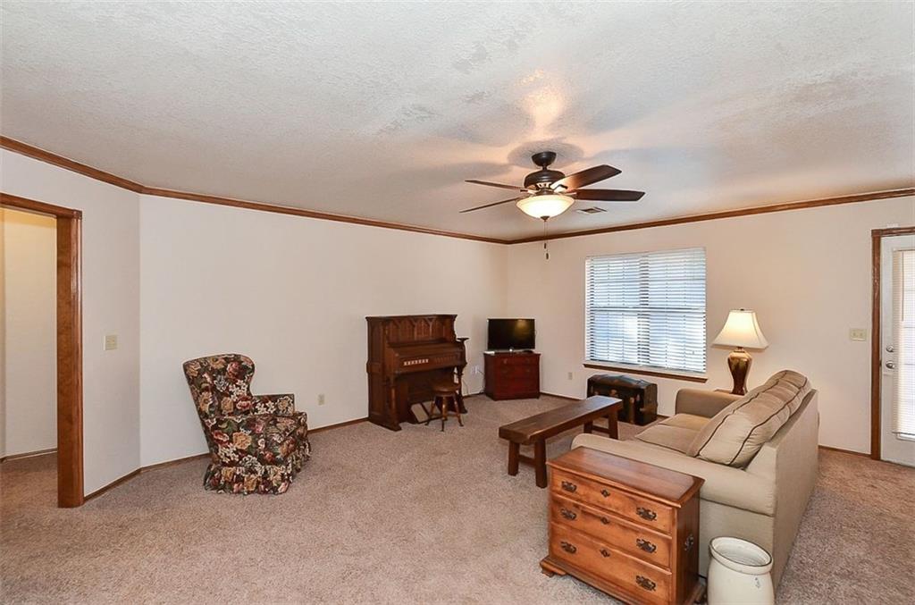 401 Lynda Way, Tuttle, OK 73089 photo 11