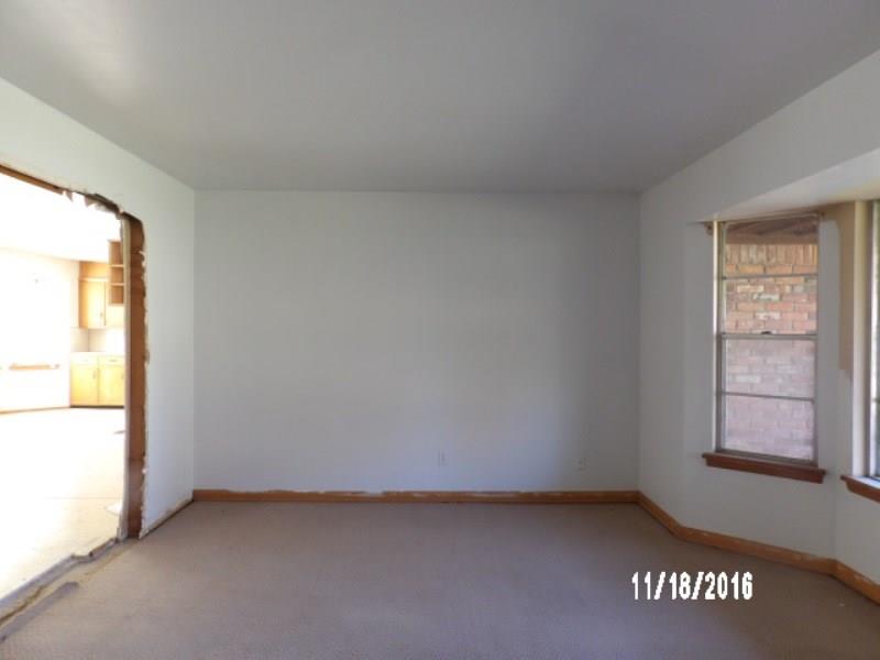 717 E Hill Dr, Guthrie, OK 73044 photo 5