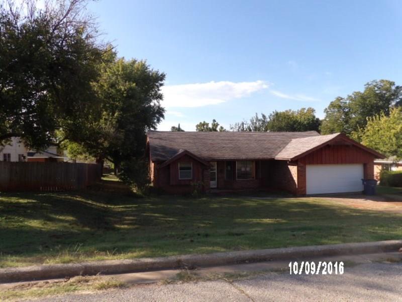 717 E Hill Dr, Guthrie, OK 73044 photo 1