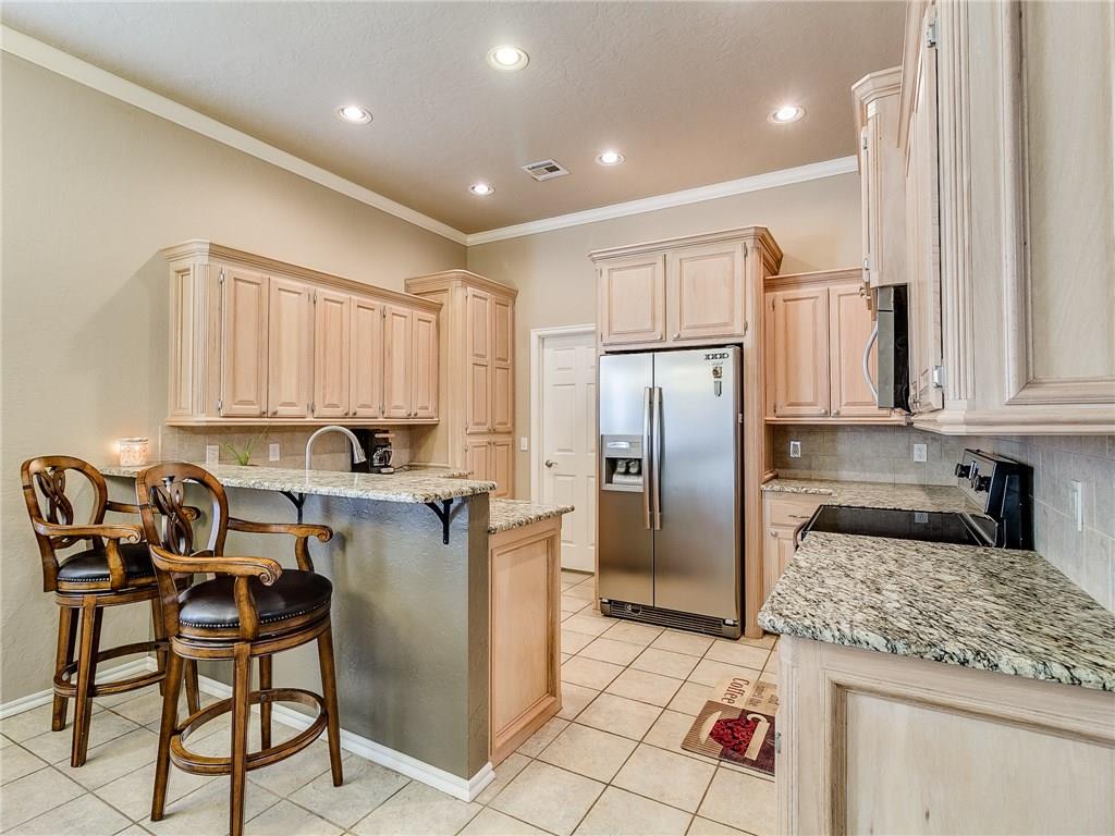 625 Elder Ln, Mustang, OK 73064 photo 7