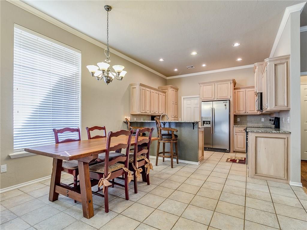 625 Elder Ln, Mustang, OK 73064 photo 6
