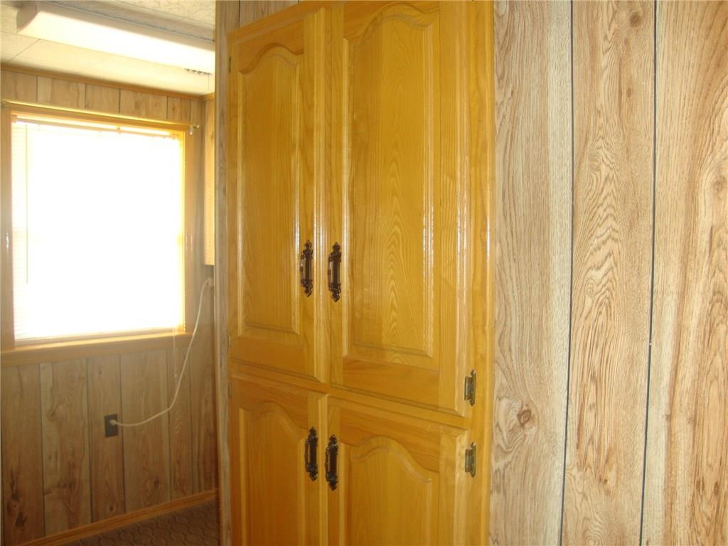 631 N Broadway, Hydro, OK 73048 photo 18