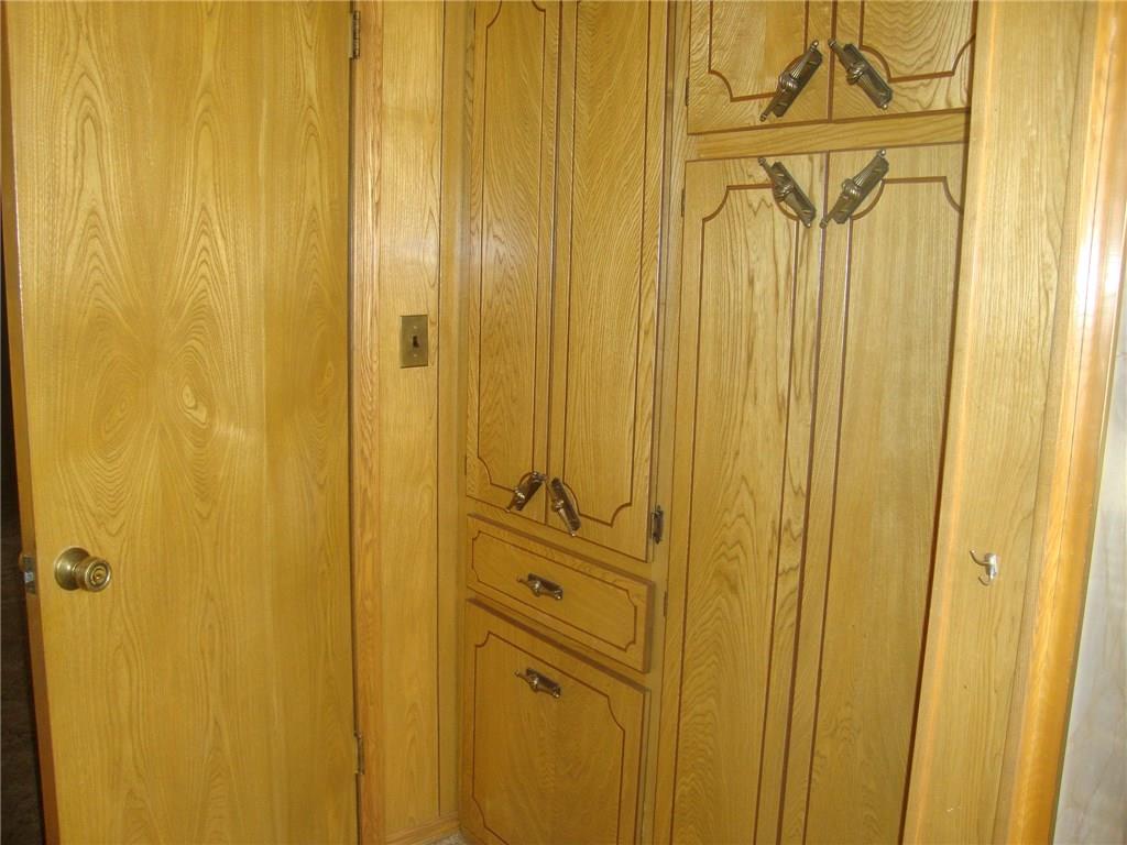 631 N Broadway, Hydro, OK 73048 photo 13