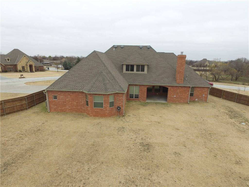 Undisclosed, Moore, OK 73160 photo 34