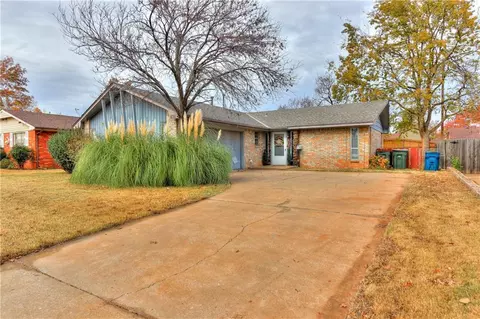631 E 27th, Edmond, OK 73013 photo 1