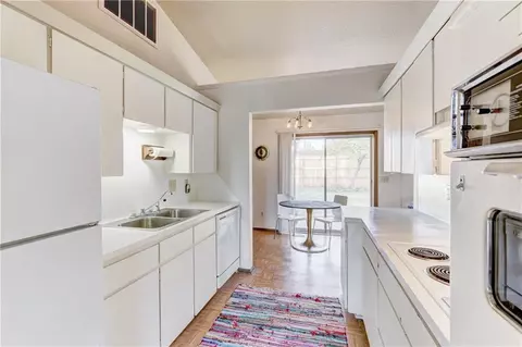 631 E 27th, Edmond, OK 73013 photo 17