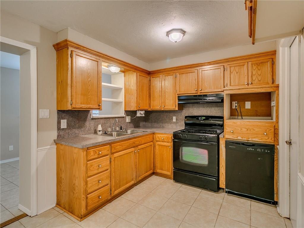 1509 Regency Blvd, Moore, OK 73160 photo 14