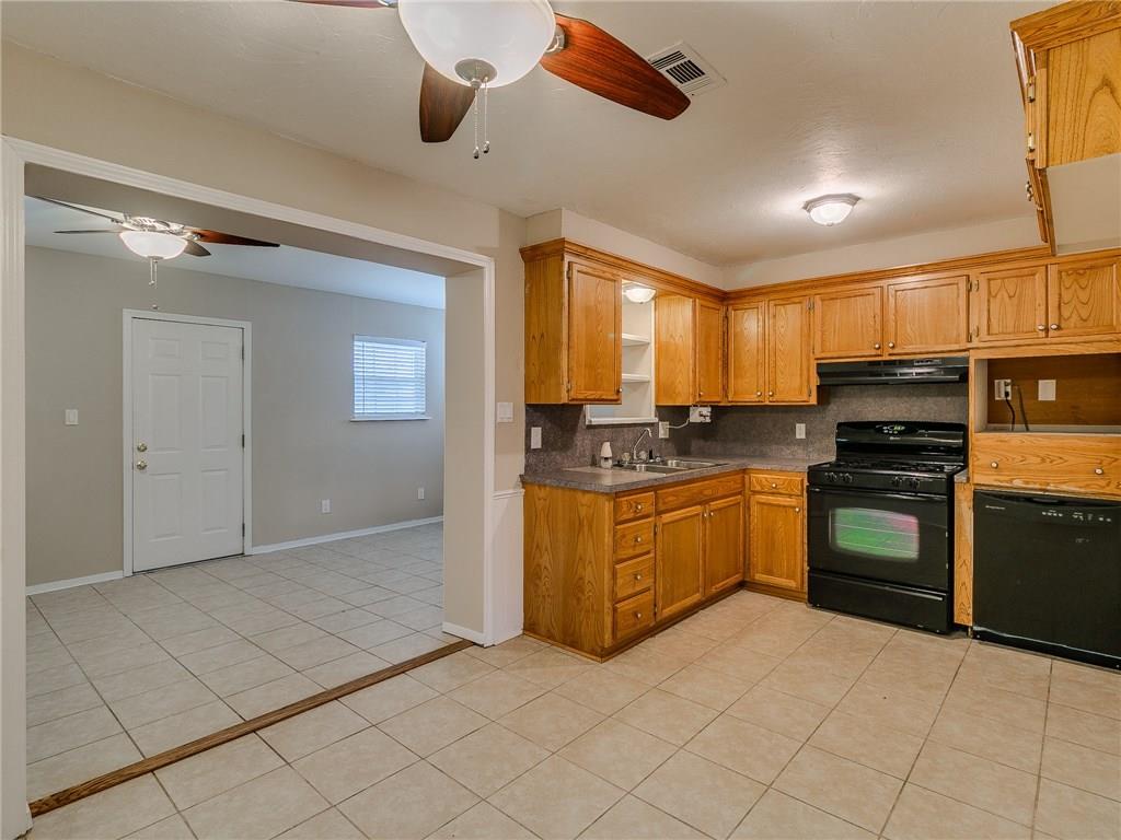 1509 Regency Blvd, Moore, OK 73160 photo 13