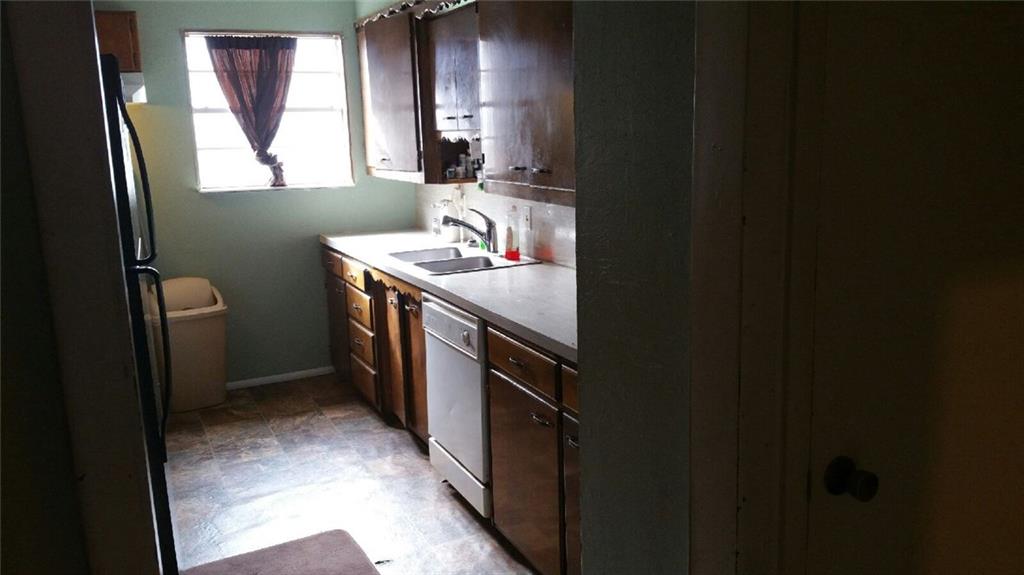 541 N Blake, Hydro, OK 73048 photo 5