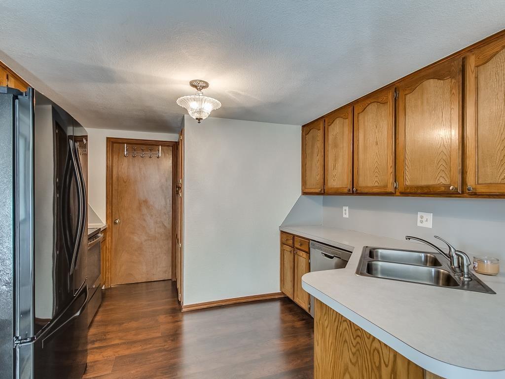 2115 Parkview Dr, Moore, OK 73170 photo 14
