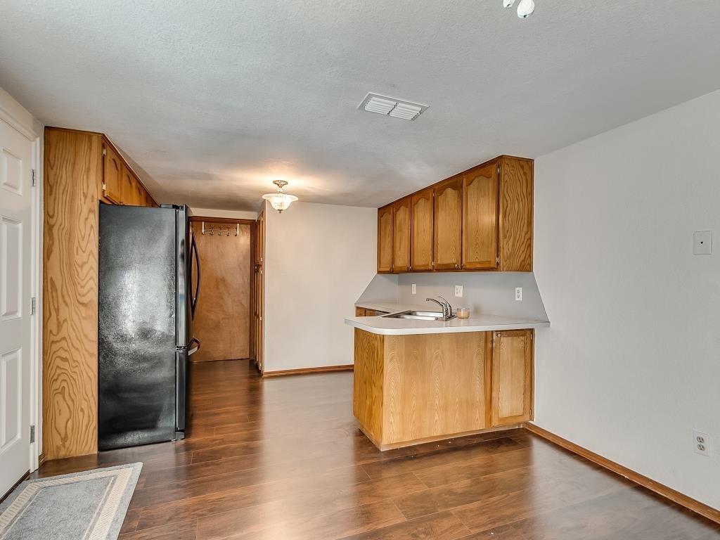 2115 Parkview Dr, Moore, OK 73170 photo 16