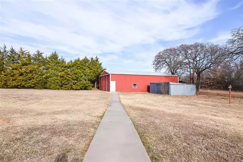 30300 Stephens Rd, Mcloud, OK 74851 photo 34