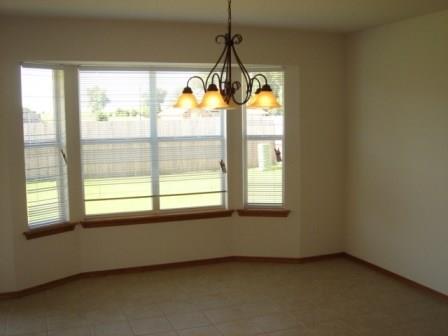 724 E Juniper Ln, Mustang, OK 73064 photo 6