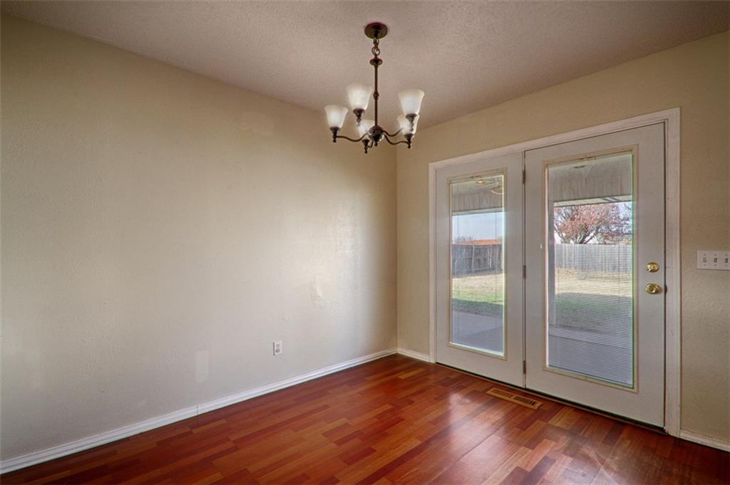 205 E Beam, Yukon, OK 73099 photo 10