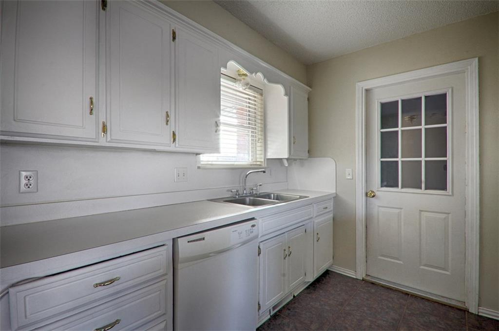 205 E Beam, Yukon, OK 73099 photo 7