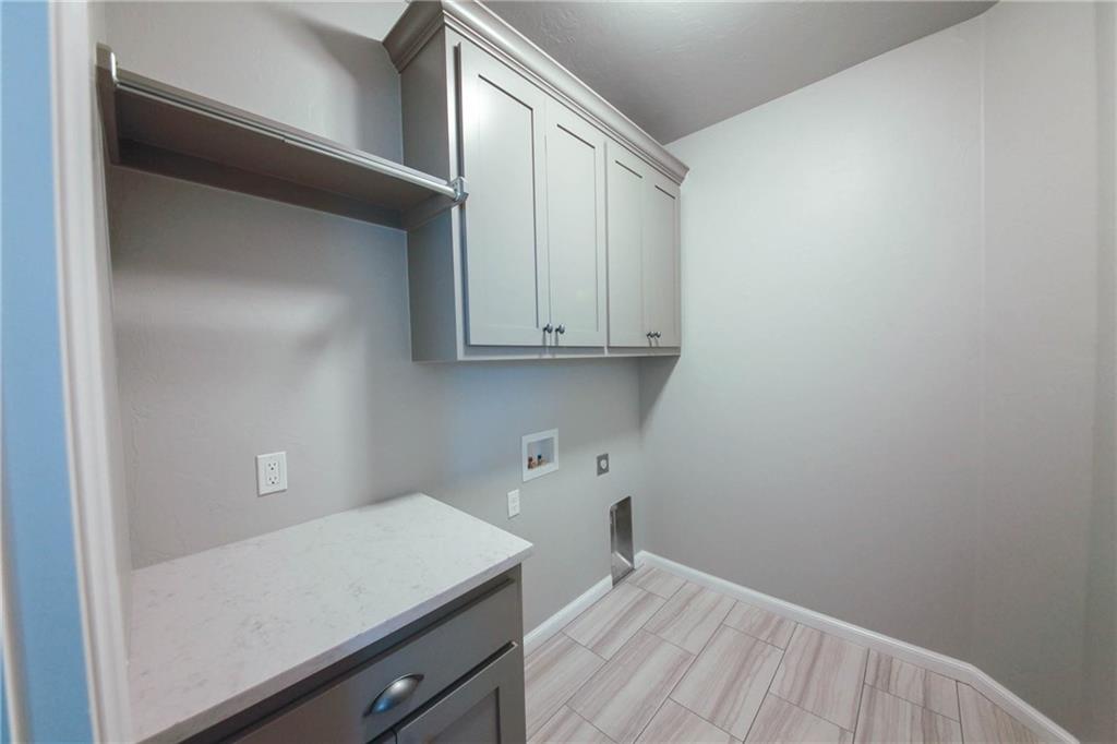 824 NE 20th Pl, Moore, OK 73160 photo 8
