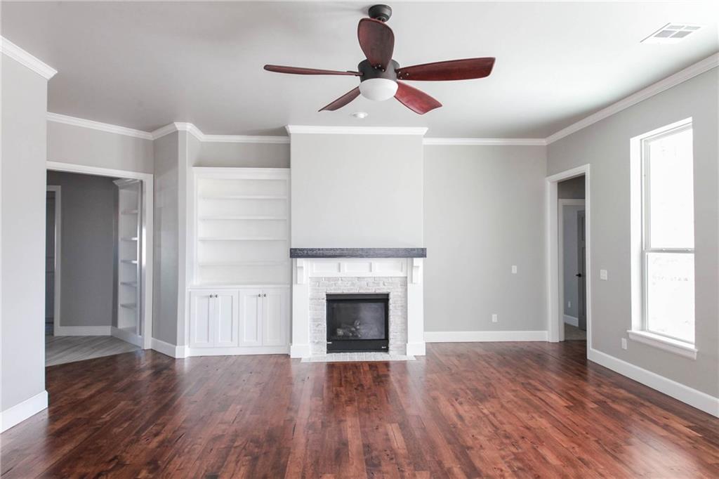 824 NE 20th Pl, Moore, OK 73160 photo 16