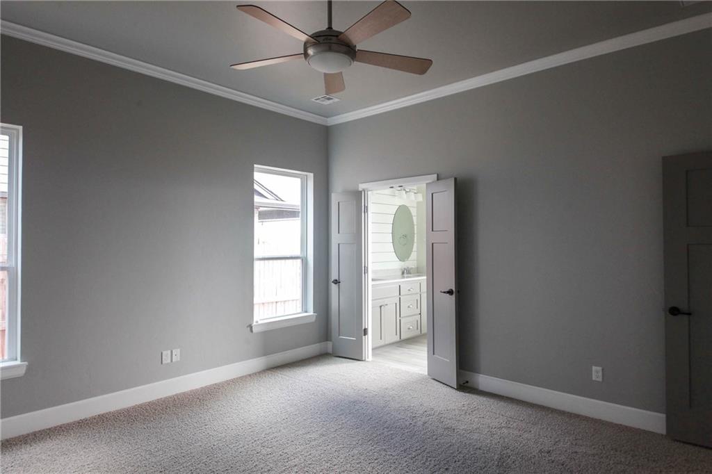 824 NE 20th Pl, Moore, OK 73160 photo 9