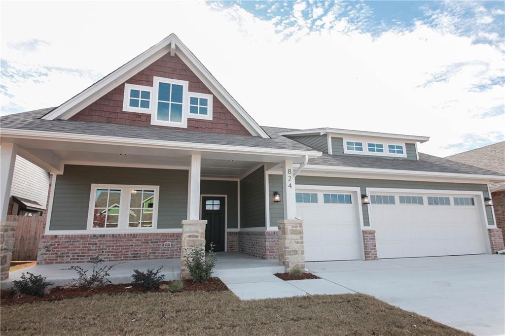 824 NE 20th Pl, Moore, OK 73160 photo 1