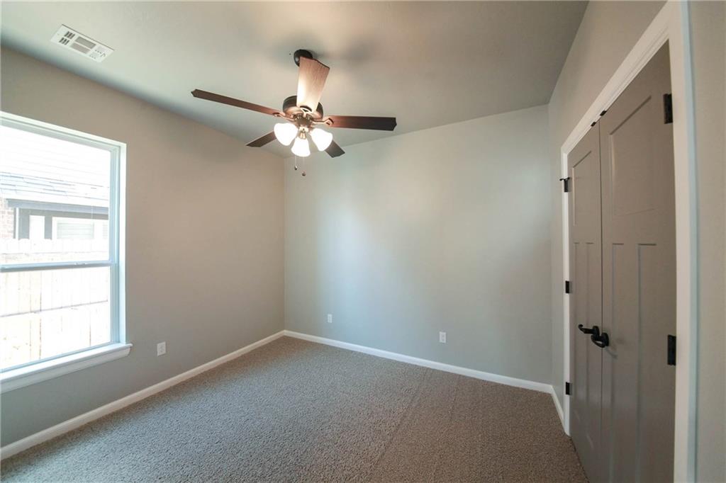 824 NE 20th Pl, Moore, OK 73160 photo 19