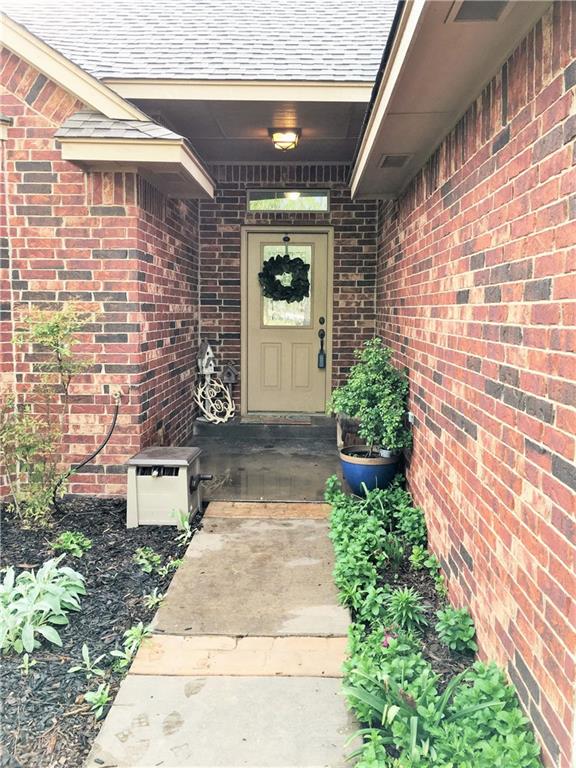 115 Willow, Crescent, OK 73028 photo 4