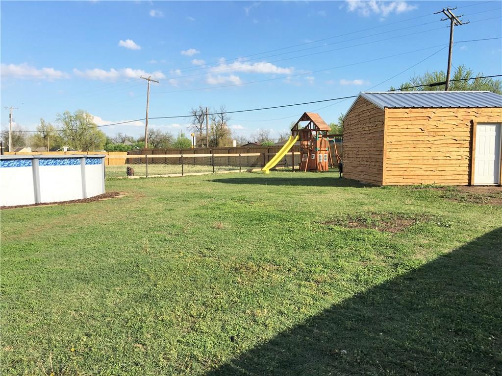 115 Willow, Crescent, OK 73028 photo 35