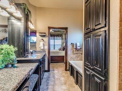 805 Ryan Rd, Moore, OK 73160 photo 11