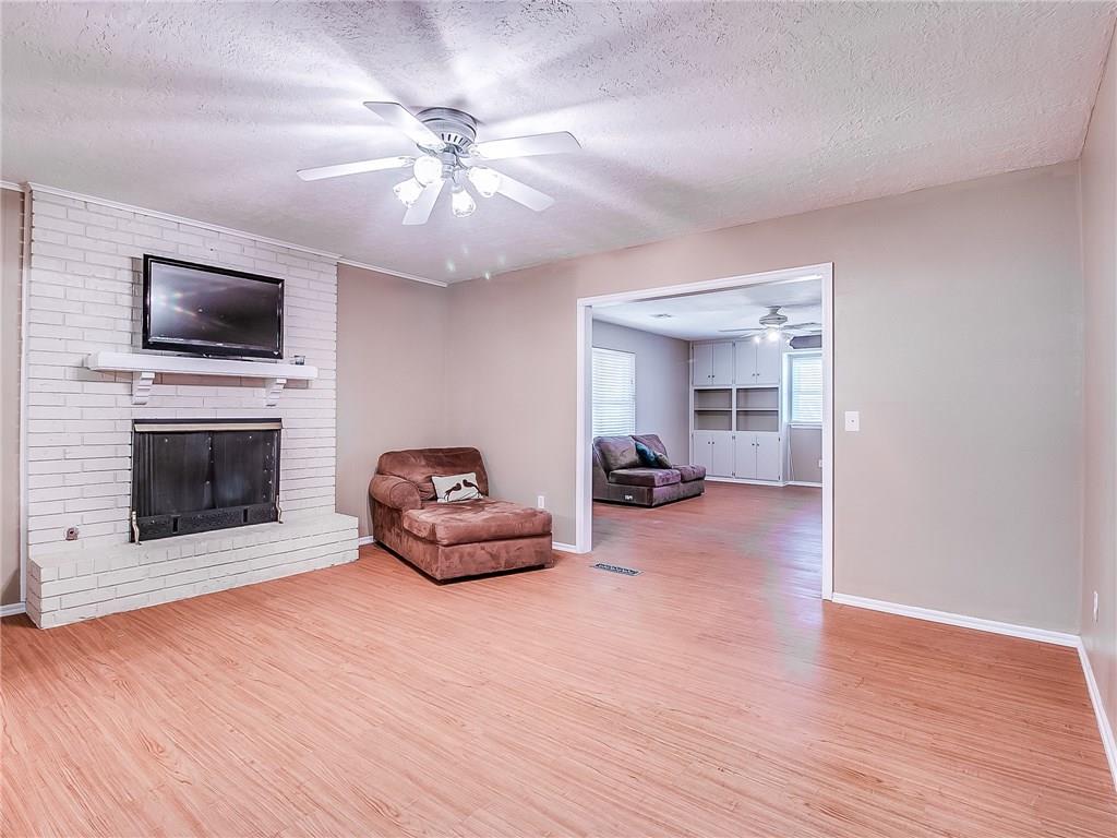 209 E Beam, Yukon, OK 73099 photo 11