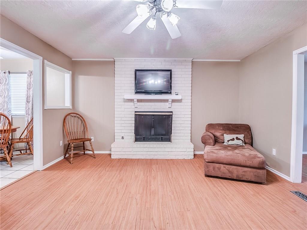 209 E Beam, Yukon, OK 73099 photo 15