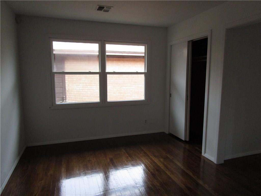 911 E Sutherland, Altus, OK 73521 photo 11