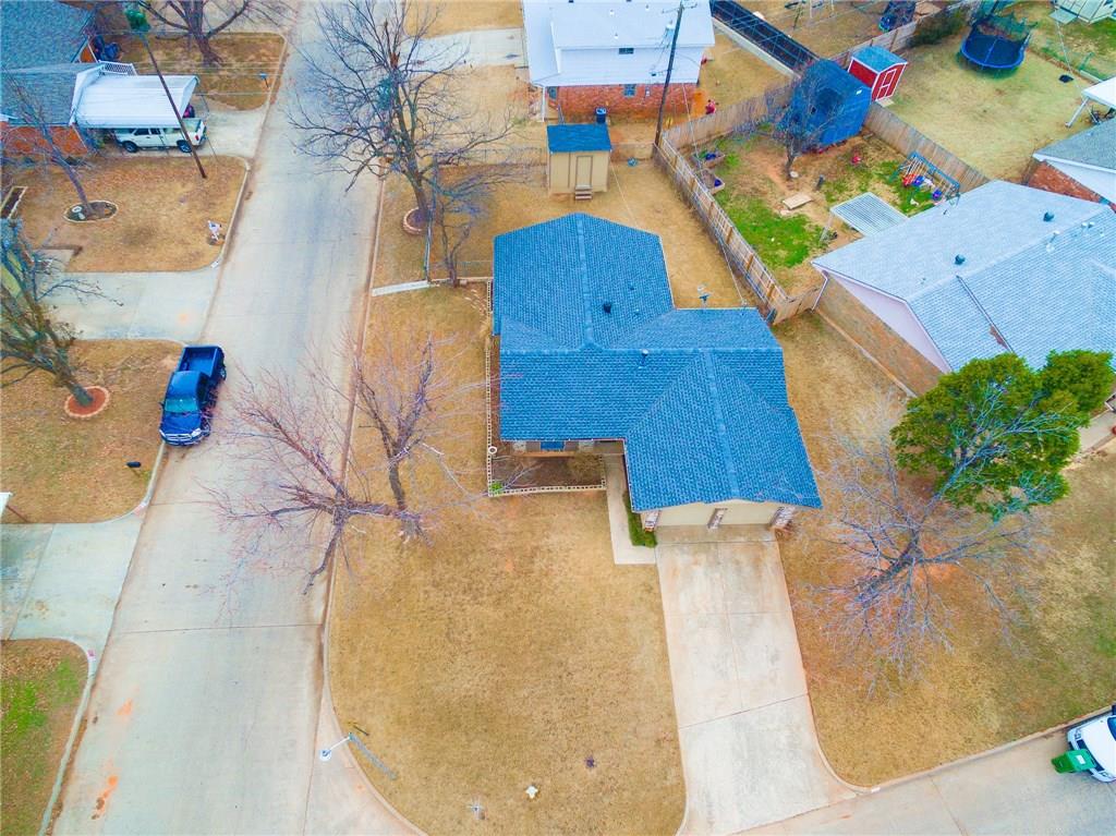 216 E Beam Dr, Yukon, OK 73099 photo 9
