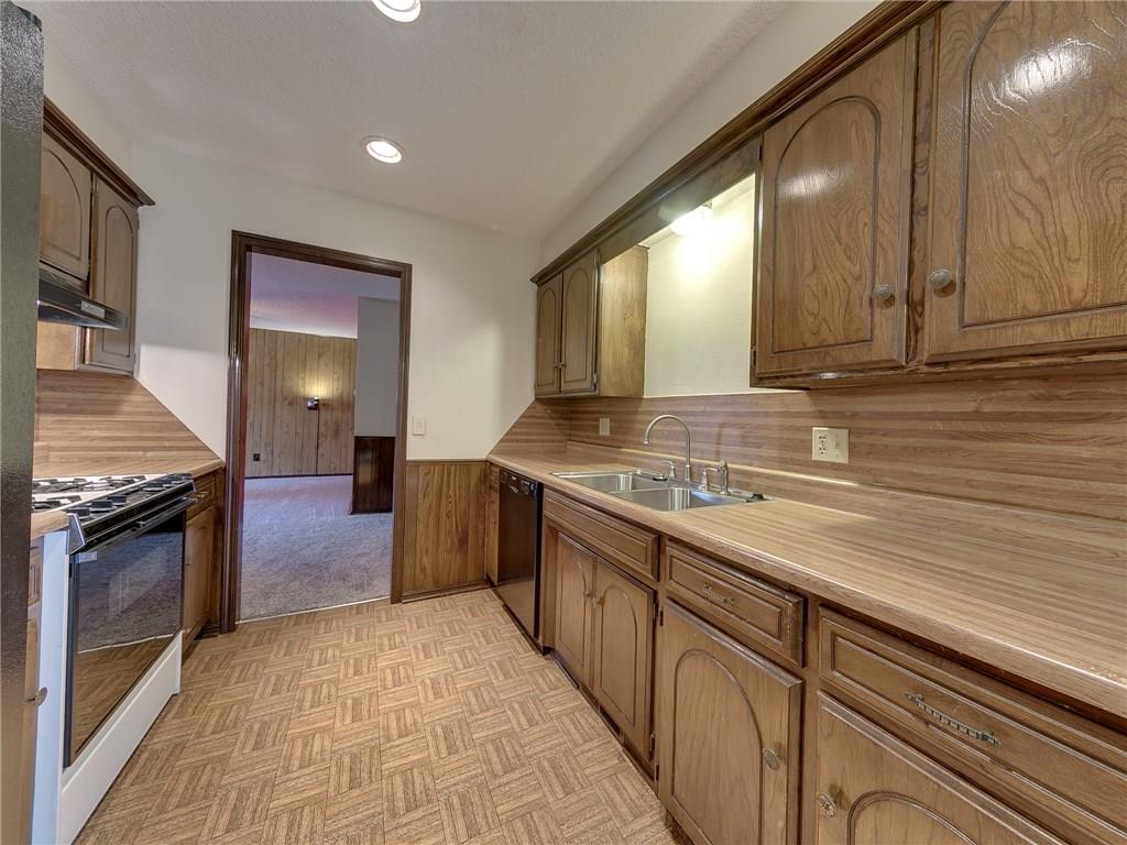 216 E Beam Dr, Yukon, OK 73099 photo 17