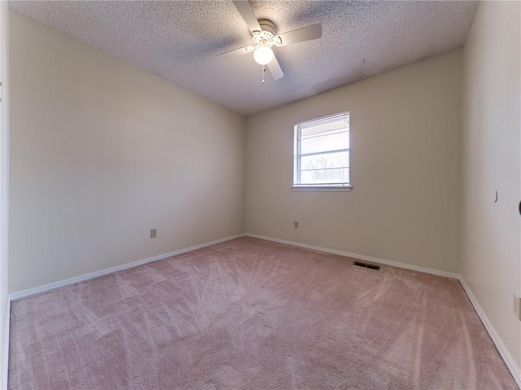 216 E Beam Dr, Yukon, OK 73099 photo 21
