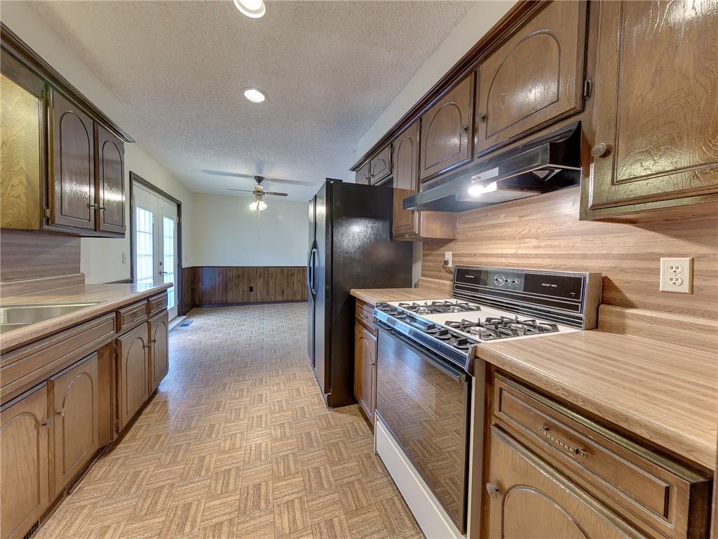 216 E Beam Dr, Yukon, OK 73099 photo 15