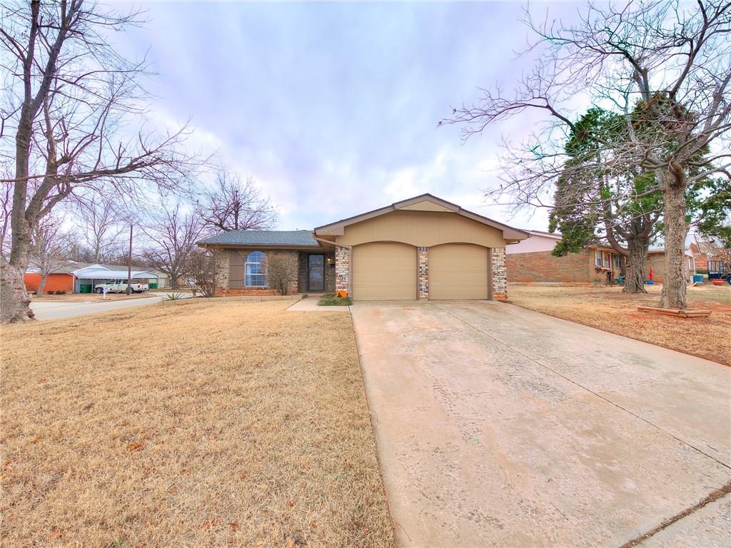 216 E Beam Dr, Yukon, OK 73099 photo 4
