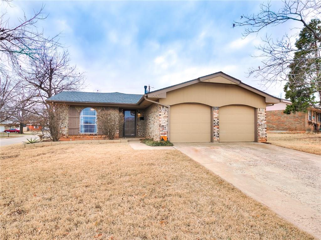 216 E Beam Dr, Yukon, OK 73099 photo 2